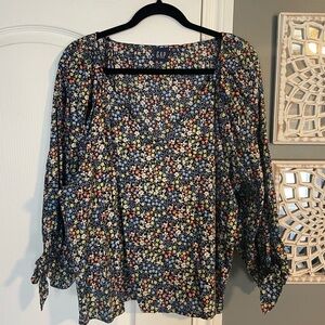 Gap V-neck Floral Blouse